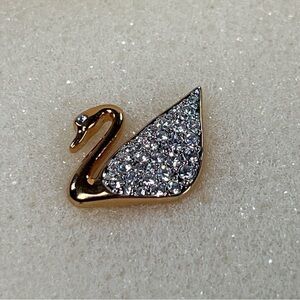 Vtg Swarovski Pave Crystal Swan Logo Gold Tone Lapel Tac Pin + Case EUC